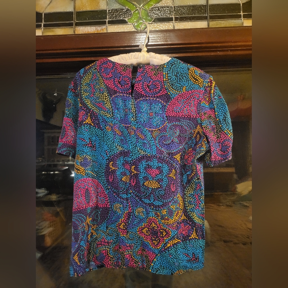 Colorful Patterned Top - Picture 2 of 4